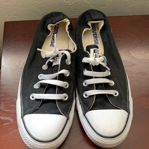 Black converse shoes women’s size 8.5